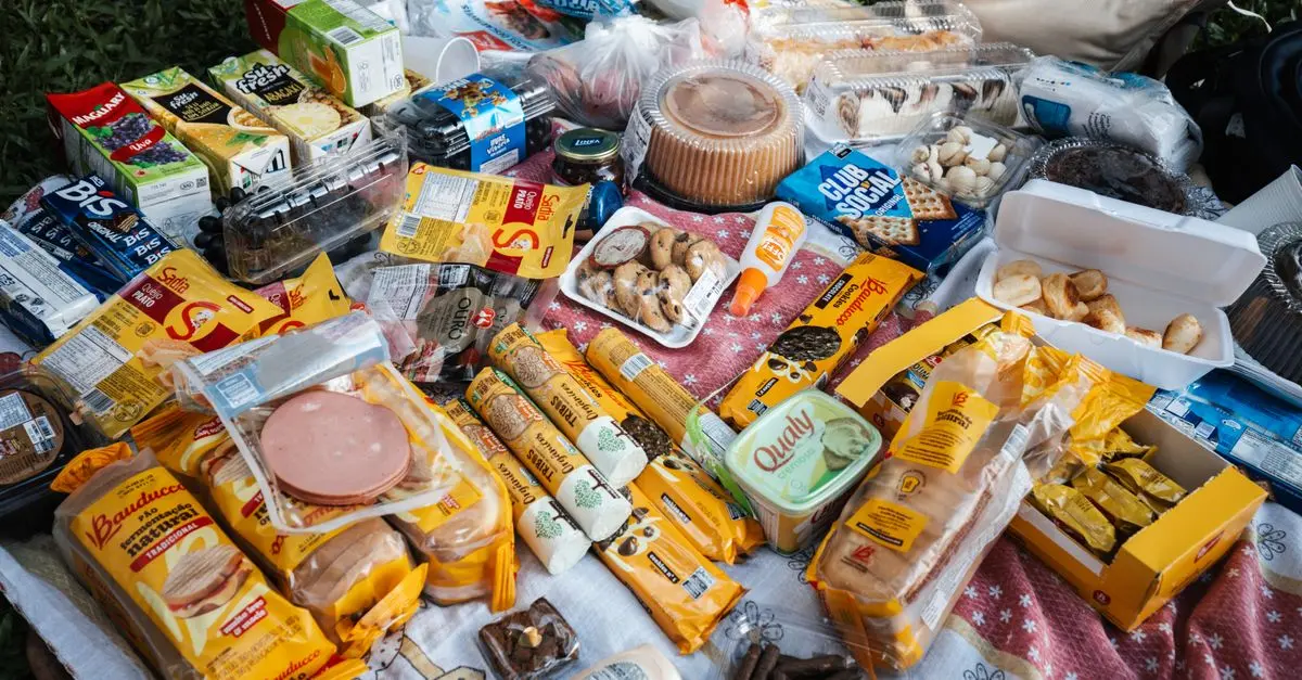 Understanding Manufacturer vs. Store Coupons: What’s the Difference?