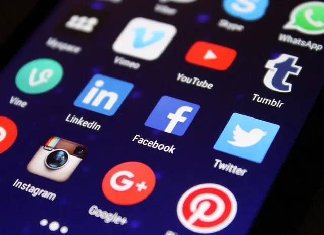 How to Leverage Social Media for Finding Coupons